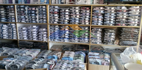 Sang nhượng cửa hàng thời trang nam cao cấp việt tiến tại tân bình