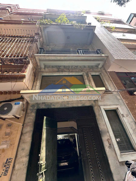 Bán nhà phố vọng - 70m 4 tầng 13,5 tỷ - vị trí cách phố chỉ hơn 20m - nhà cũ xác định bán đất