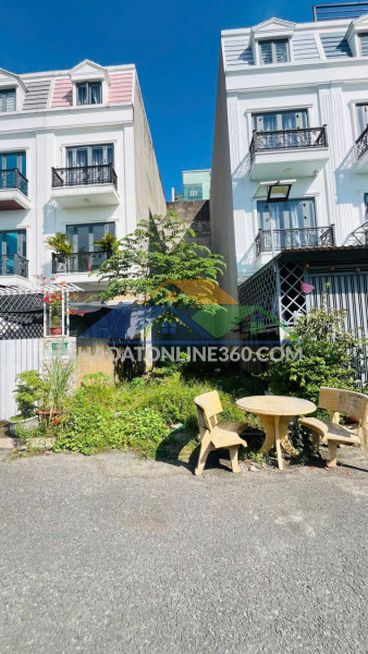 Đất sát bên gò vấp, cầu an lộc nguyễn oanh, đường 8m, khu cao tầng 4x19m