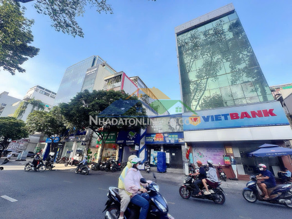 Bán nhà 3 tầng hxh căn góc 2 mặt đường trần quang diệu, p.14, quận 3 - dt đẹp 5m nở hậu 6,6m * 19m - giang giang:0901611116