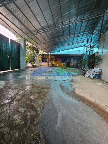 Mình cần cho thuê kho xưởng ở đại lộ thăng long , đoạn an khánh, hà nội. diện tích 600m2 khung thép hộp cao 7m