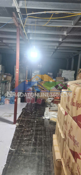 Cho thuê kho xưởng tại làng nghề triều khúc, tân triều , hà nội. diện tích 200m xây dựng 3 tầng  xe container đỗ cửa