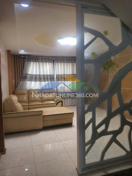 Nhà 3 lầu ngay chợ cầu đồng, lên gò vấp gần, hẻm xe hơi