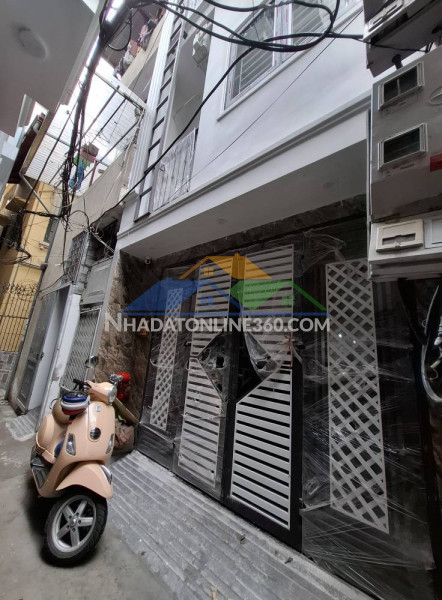 Bán nhà tam điệp một không gian sống khiến bạn muốn trở về mỗi ngày.