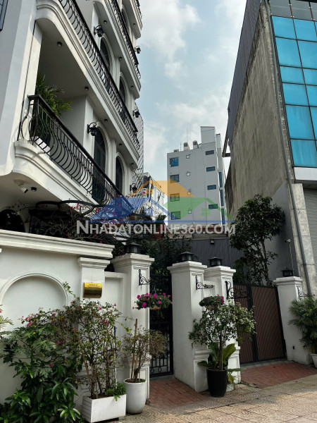 Siêu phẩm, bán nhà ba đình trung tâm, ngõ thẳng đẹp, ở vip, giá 20 tỷ “siêu hiếm”