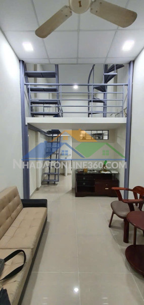 Chính chủ  cho  thuê nhà nguyên căn  mới 1 lửng,1 lầu,sạch sẽ, thoáng mát.