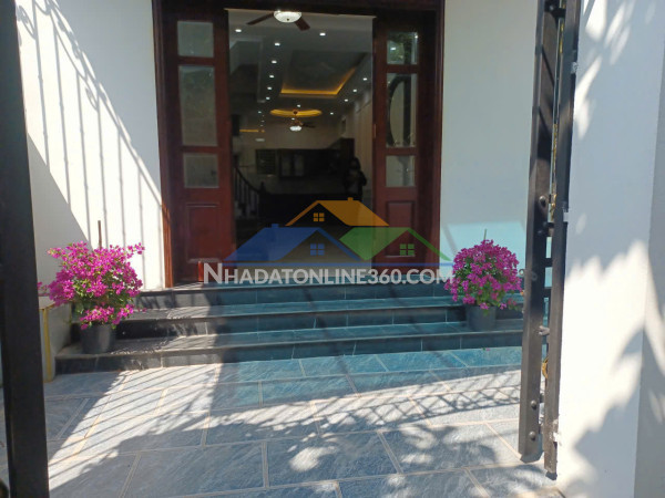 Phúc lợi - long biên -  dân xây, 75m2 x 4 tàng. 2 mặt thoáng, ngõ riêng, hơn 8 tỷ