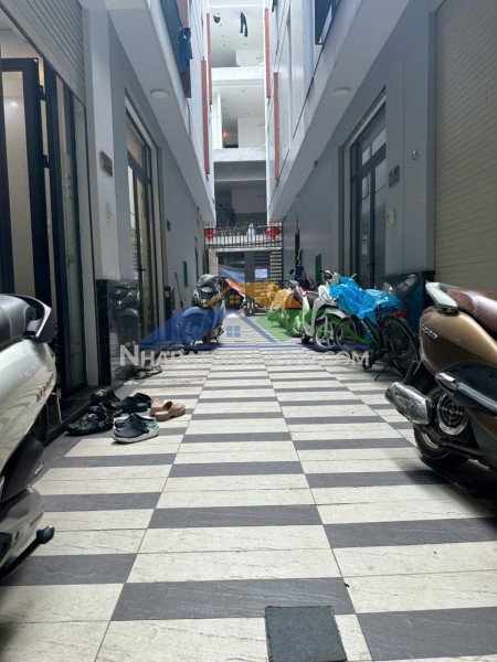 Nhà đẹp ngọc thụy – 30m² – 5 tầng – full nội thất cao cấp