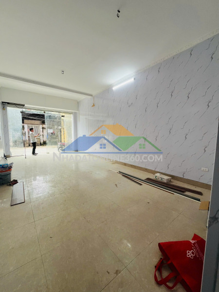 Cho thuê nhà nguyên căn ngõ 1001 giải phóng 70 m² x 3 tầng, 4pn, 3 vệ sinh, 15 triệu