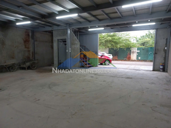 Cho thuê kho xưởng tại làng nghề triều khúc, tân triều , hà nội. diện tích 300m xây dựng 2 tầng container đỗ cửa