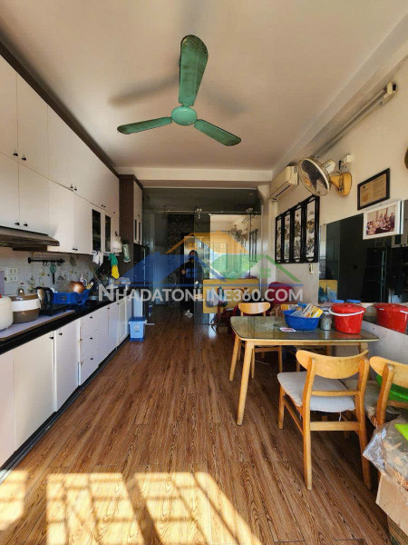 Hào nam - dân xây chắc chắn - 6 tầng thang máy - 35m2 6 tầng mt 3.6m giá 11 tỷ