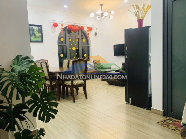 Giảm giá - bán căn villa sang xịn đường nguyên tử lực, p. lâm viên (p8 cũ), đà lạt giá 15 tỷ