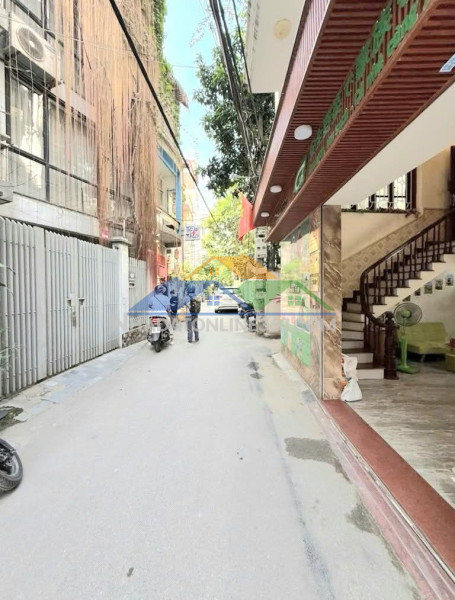 Vị trí vàng, bán nhà đào tấn linh lang 110m xây chdv, giá 26 tỷ