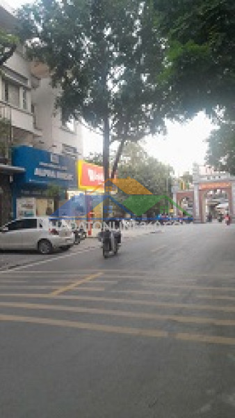 Chính chủ bán nhanh nhà mới xây 5 tầng tại  phố văn la - kiến hưng - hà đông