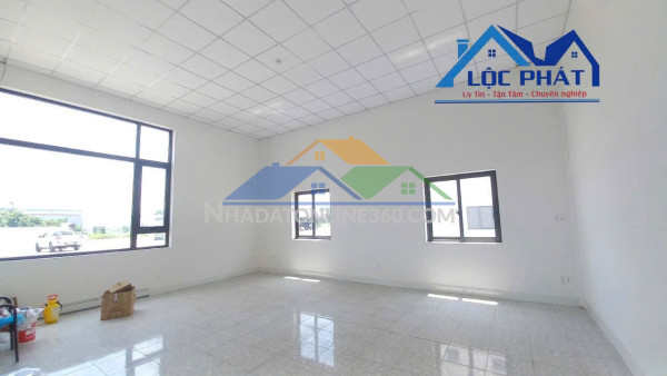 X186_Bán xưởng tại KCN Long Khánh, Đồng Nai 40.000 m2 chỉ 230 tỷ