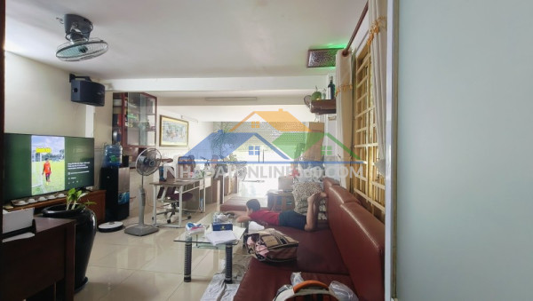 Bán nhà 2 tầng đường 135, phước long a, q.9, tp hcm. dt 85m2, 3pn, sh, 8.9 tỷ.