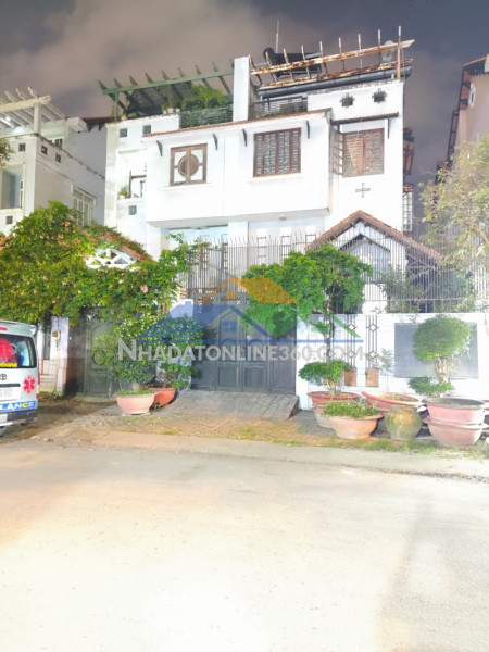 Bán biệt thự 160m2 8x20 5 tầng lầu 6pn khu vip trần thị nơi chánh hưng gí 26 tỷ