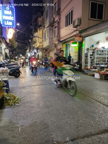 Thuê lâu dài giá rẻ phòng đào tạo giáp bát 300m, tầng 3,4, mặt tiền 30m, 24 tr/th, hoàng mai.