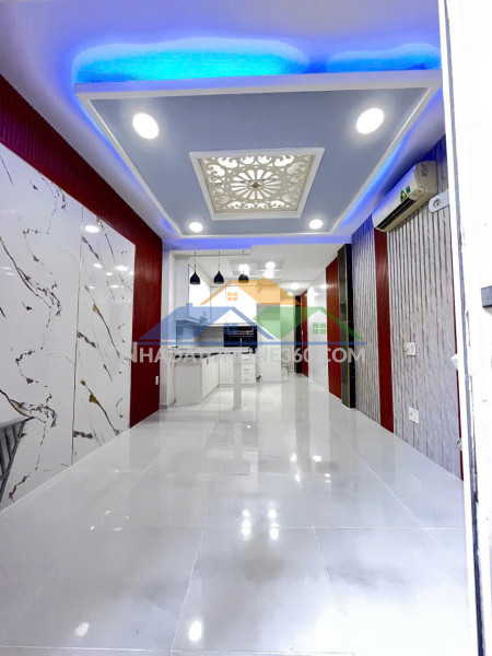 Nhà 2 lầu, sân thượng btct hẻm 4m hưng phú p.chánh hưng p10q8