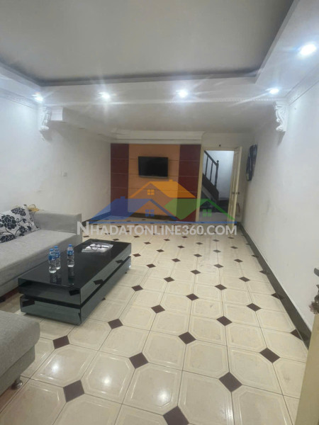 Cho thuê nhà nguyên căn ngõ 18 tạ quang bửu 45m² x 4 tầng, 3 ngủ, 3 vệ sinh, 12 triệu