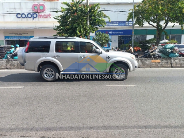 Măt tiền  phan văn hớn, q12 -3 tầng btct 45m2, sh, giá 12.8 tỷ