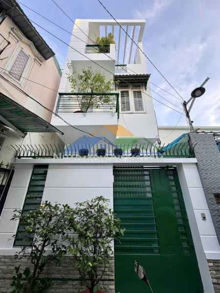 Bán gấp - nhà chính chủ - bình thạnh - hoàng hoa thám - nhà 4 tầng - btct - 4pn lớn - 2 sân thượng - hxh - bán 11.9 tỷ - 90m