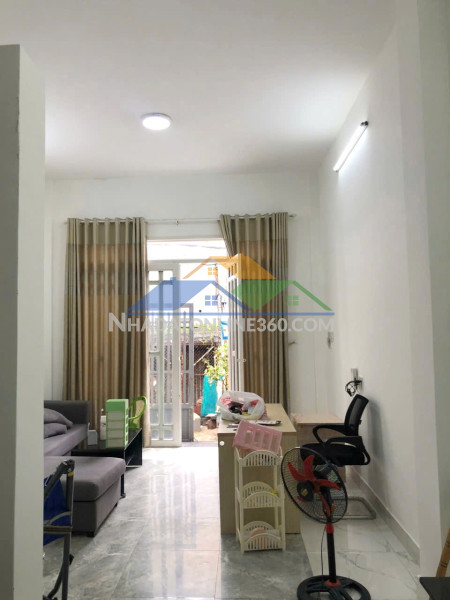 Nhà mới 4 tầng  hẻm xe tải thông dạ nam p.chánh hưng p2q8 . giá: 6.5 tỷ