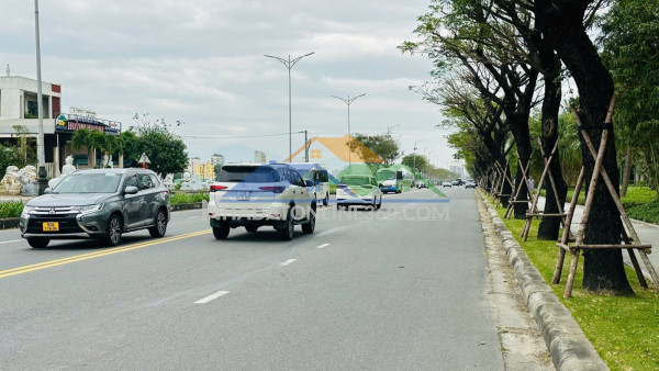 Bán đất phạm hữu nhật sát biển, 97m², đường 15m vỉa hè 9m, giá 8,7 tỷ