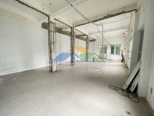 Bán nhà mặt tiền ngô quyền 164m² giá 29.5 tỷ, vị trí đẹp đối diện vincom sơn trà