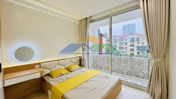 Bán nhà tập thể 7,2 ha vĩnh phúc ba đình dt 80m 2 ngủ 2 ban công rộng giá 5,2 tỷ