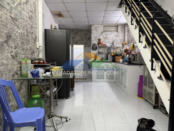 ♪ nhà hoàng diệu, kiệt rộng thông, 39m2, 2 tầng, 2pn, 2wc, sân rộng, chỉ 2.6x tỷ