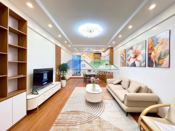 Bán nhà tập thể tầng 2 cầu giấy dt 120m giá 5,350 tỷ 2 mặt ngõ,full nội thất