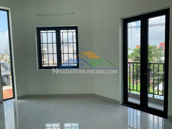 Giảm400 triệu-nhà 2 mặt tiền long trường quận 9-106m2-3tầng-còn 7,5tỷ