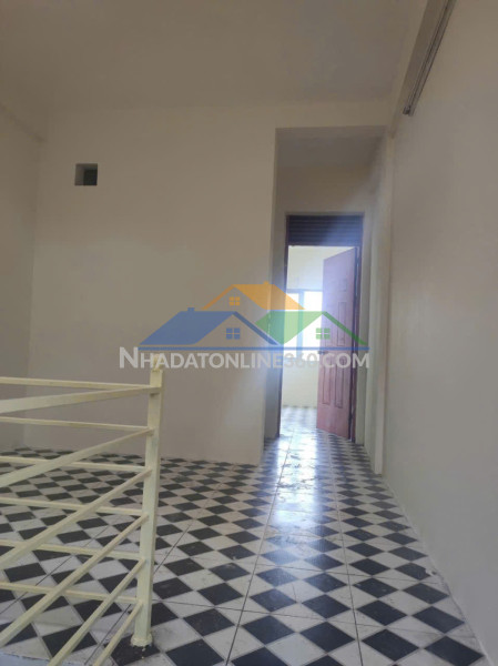 ???????????? đón sóng chuyển chợ liên phương, bên em có 2 căn shophouse 3 tầng