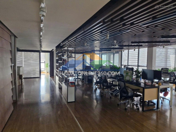 Chính chủ bán căn góc duplex 2 mặt thoáng siêu rộng tầng 26-27, view hồ hoàng cầu, full nội thất 5*