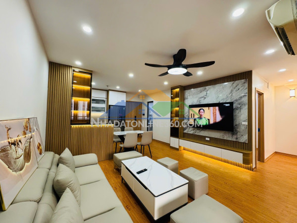 ????????tòa c6 trần hữu dực, nam từ liêm 105m 3pn nội thất lung linh, 8.6 tỷ