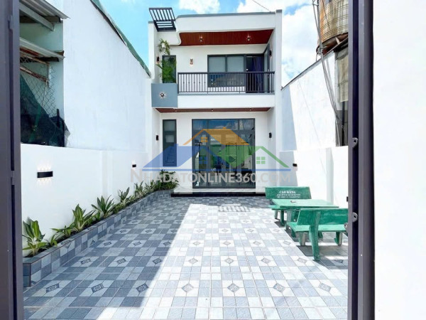 Nhà cấp 4 sổ hồng riêng, full thổ  gần bửu long