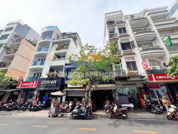 Bán siêu phẩm 7 tầng hoàn công đủ - mặt tiền 8m đ.trần hưng đạo , quận 1 - dòng tiền đều 60tr/th - chỉ 30m nhìn ra mặt tiền lớn