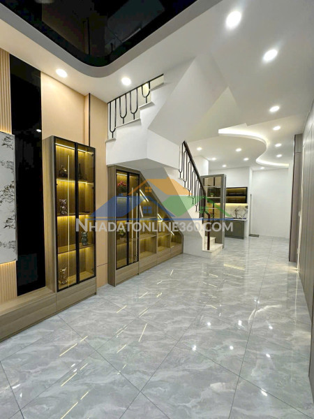 Nhà ko lộ giới 3.4x12m, nở hậu 154 âu dương lân p3q8 full nội thất cao cấp