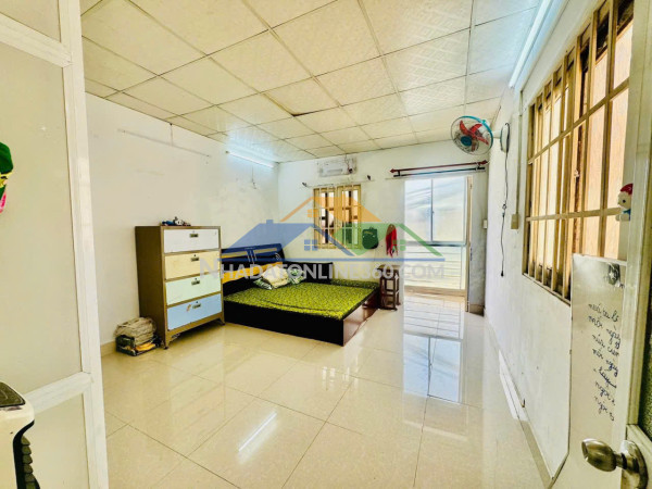 Bán nhà (4x11)hẻm xe tải,sổ hồng, dương bá trạc khu kinh doanh sầm uất