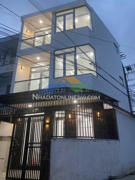 Bán nhà mới 3 tầng căn góc 2 mặt tiền phước long, nam nha trang.