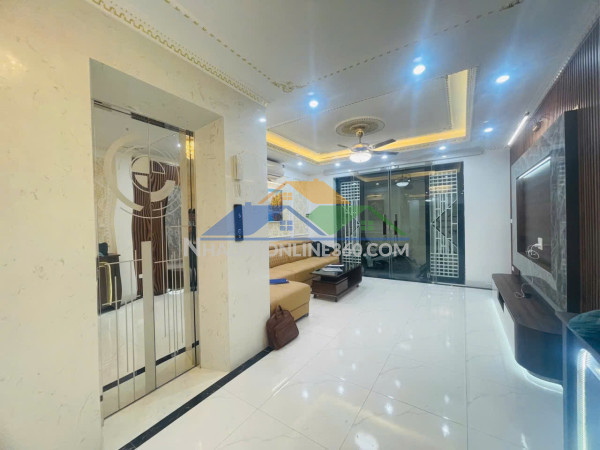 Siêu phẩm võ chí công – 6 tầng – thang máy – vừa ở vừa cho thuê 8pkk, 60 m, 6  tầng, mt 5.5 m. 14.5 tỷ