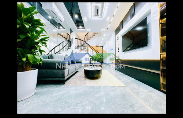 Bán nhà đẹp phường cầu giấy 50m 7 tầng cóthang máy