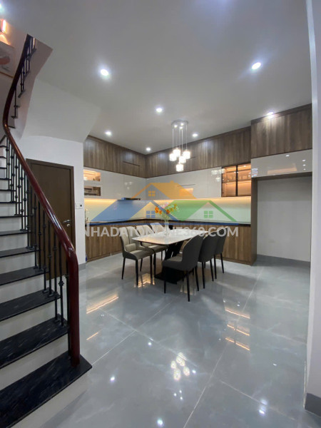 Bán nhà ngọc lâm – 50m² · 4 tầng · 5 ngủ – full nội thất