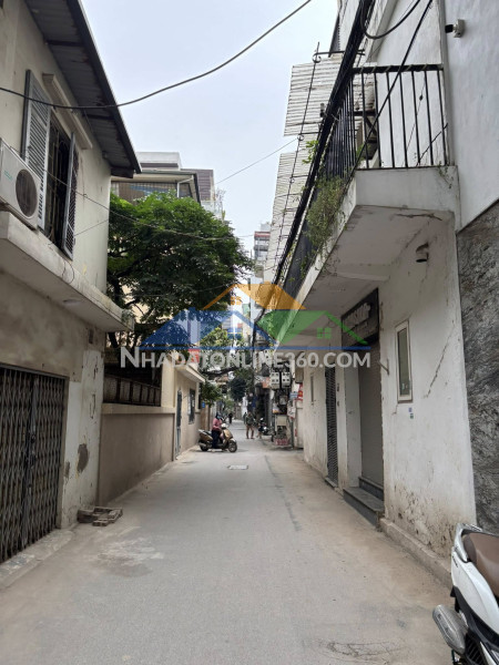 Rẻ nhất thị trường, bán nhà ngõ 462 bưởi, 140m, xây chdv, 10m ô tô tránh, chỉ 25 tỷ