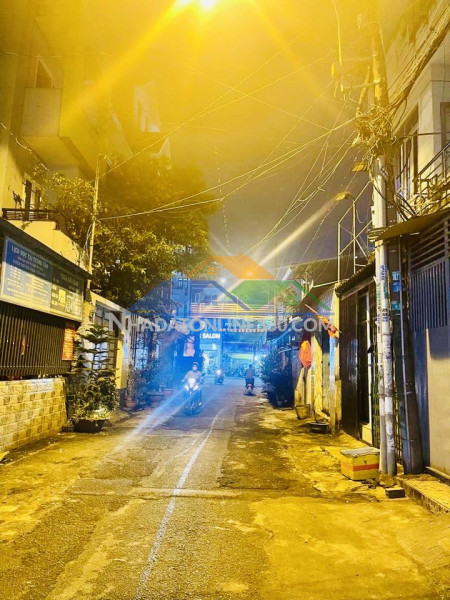 Gò dầu tân phú – nhà mặt tiền – ngang hơn 5 – 3 tầng – nhỉnh 7