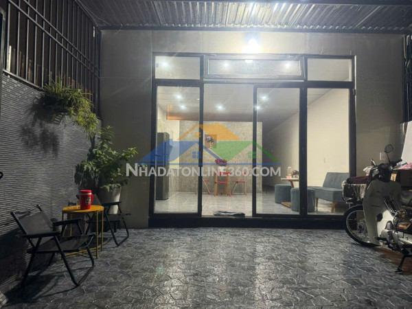 Nhà đẹp - giá tốt - chính chủ bán nhà hoàng văn thái, phường...