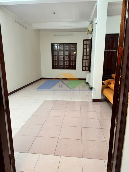 Chính chủ cho thuê mb tầng 2 tại phường láng hạ, quận đống đa, hà nội