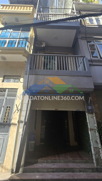 Cho thuê nhà riêng phố hoàng hoa thám,  24m² x 4 tầng, giá 12 triệu/tháng