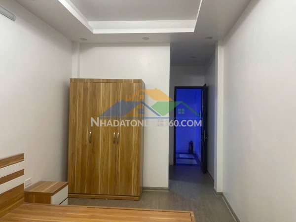 Chính chủ cần bán nhà dt 50 m2 x 4 tầng nhỉnh 13 tỷ ô tô kd